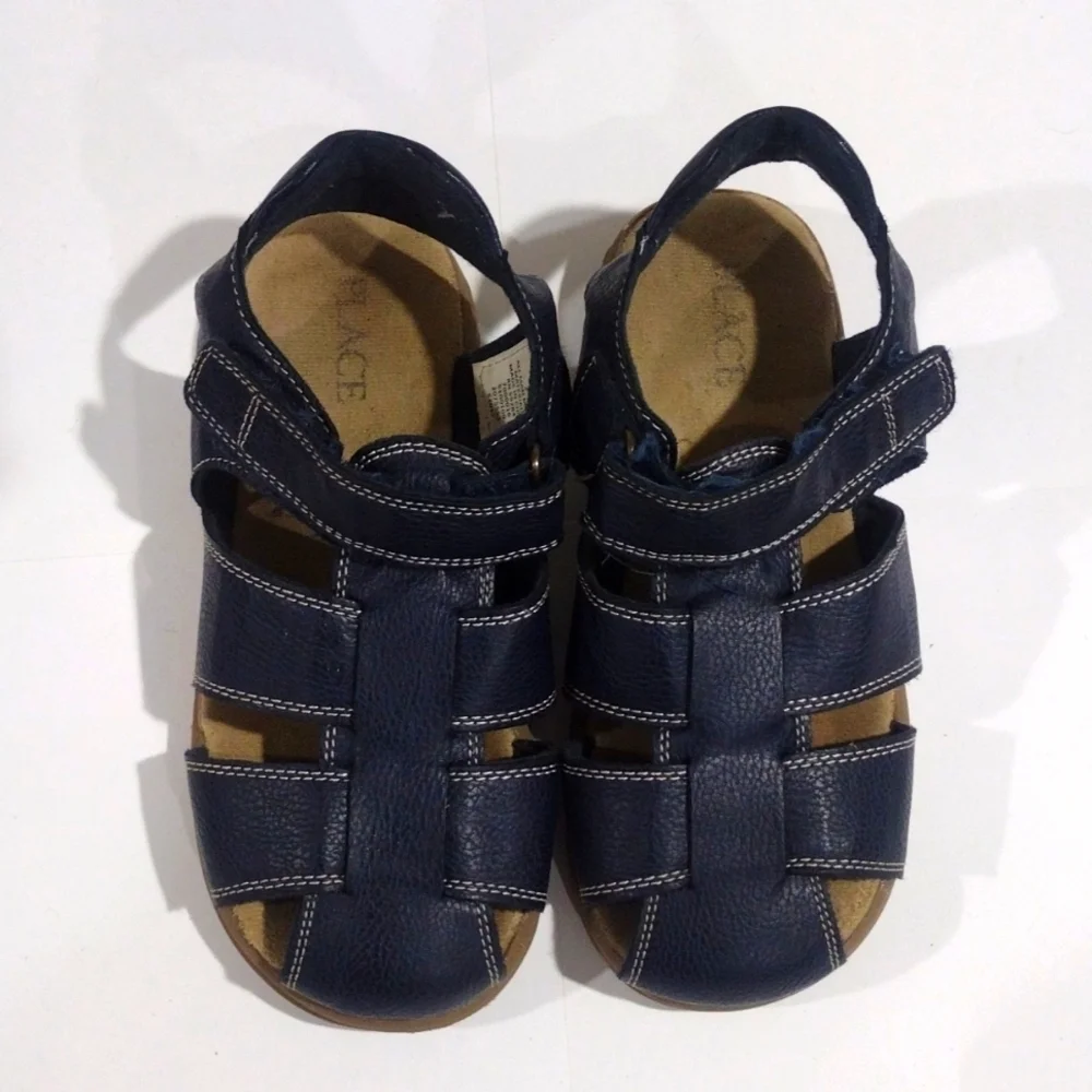 The Children’s Place Boys Navy Blue Sandals Size 2 - Adjustable Straps Closure
